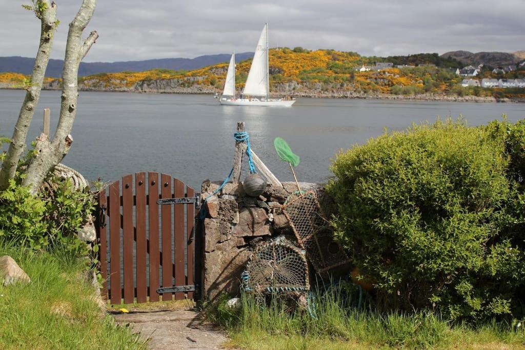 The Anchorage, Right On The Skye Shore Villa Kyleakin Exterior photo